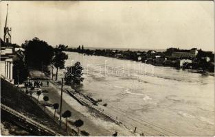 1912 Lugos, Lugoj; árvíz a Temes folyón, Eötvös sor, kilátás a gimnáziumból, református templom és színház / Timis river flood, church and theatre. photo (EK)