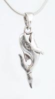 Ezüst(Ag) kígyó nyaklánc delfines medállal, jelzett, állítható h: 45-50 cm, 3,5×1,1 cm, nettó: 10,3 g