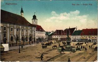 1918 Nagyszeben, Hermannstadt, Sibiu; Nagy piac, üzletek. Vasúti levelezőlapárusítás 9. sz. 1916. / Großer Ring / market, shops (lyukak / pinholes)