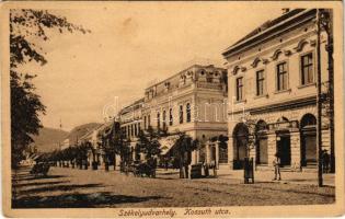 Székelyudvarhely, Odorheiu Secuiesc; Kossuth utca, M. kir. dohány üzlet, Budapest szálloda / street, shop, hotel (EK)