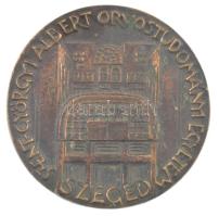 Tóth Sándor 1990. "Szent-Györgyi Albert Orvostudományi egyetem - Szeged / Új klinikai épület avatása MCMXC szeptember 10" kétoldalas öntött bronz érem (65mm) T:1- patina