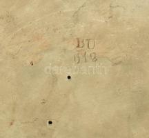 Kalapos kisfiú táblával. Mázas kerámia fali plasztika, hátoldalán BU 612 jelzéssel/formaszámmal. XIX...