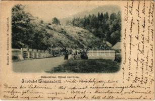 1902 Sósmező, Poiana Sarata; Rákóczi vár az Ojtozi szorosban. Bogdan F. fényképész / castle in the Oituz valley (kis szakadás / small tear)