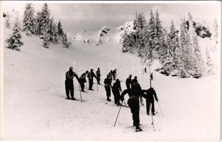 1942 Borsafüred, Borsa (?) (Máramaros); Olimpiai sí lesiklópálya felső szakasza télen / ski slope, winter sport. photo