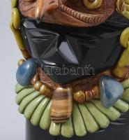 Mexikói monumentális obszidián szobor, ásványokkal és ásványpasztával díszítve, hibátlan, m: 24 cm