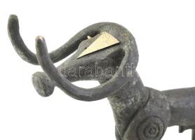 Jelzés nélkül: Bika. Bronz, ónix talapzaton, hibátlan, m: 29 cm