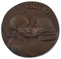 Sztrákos László (1954-) DN Giotto di Bondone: Júdás csókja című festménye alapján készült öntött bronz emlékérem (~120mm) T:1- Hungary ND cast bronze medallion based on Giotto di Bondones painting Kiss of Judas (~120mm) C:AU