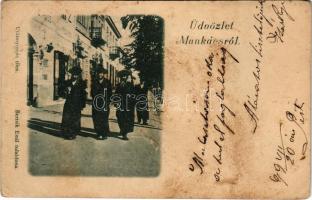 1899 (Vorläufer) Üdvözlet Munkácsról. Zsidó férfiak, Judaika. Bertsik Emil kiadása / Greetings from Mukachevo. Jewish men, Judaica (EB)
