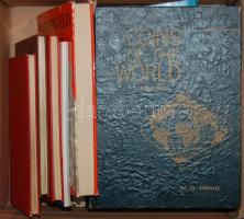 Kis hagyaték tétel, benne 6db érme, illetve bankjegy-katalógus + 10db különféle nemzetközi árverési katalógus