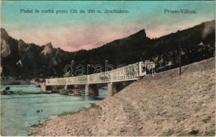 Proieni (Valcea), Podul in curba peste Olt de 200 m. deschidere / curved railway bridge over the Olt river, locomotive, train