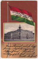 1904 Arad, Pénzügyi palota. Szecessziós magyar zászlós litho keret / Financial Palace. Art Nouveau litho frame with Hungarian flag (kopott sarkak / worn corners)