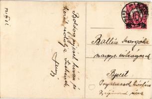 1931 Kutyát sétáltató kislány teniszütővel - Kézzel rajzolt