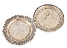 Ezüst (Ag) 2db kis tálka, jelzett, d: 12 cm, nettó: 115g
