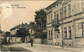 1909 Przemysl, Gartengasse / street view (surface damage)