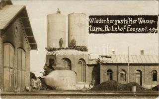 1917 Focsani, Foksány; Wiederhergestellter Wasserturm, Bahnhof Focsani / WWI German military, Restored water tower at the railway station, soldiers. photo + &quot;Masch. Gew. Esk. Ul. Regt. No. 18. Brief-Stempel&quot; (EK)