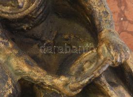 Jelzés nélkül: Gokart. Bronzírozott, műgyanta, vörös márványtalapzaton, m: 21 cm