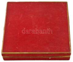 1969. "Fegyverbe! Fegyverbe! 1919-1969" egyoldalas Hollóháza porcelán emlékérem eredeti dí...