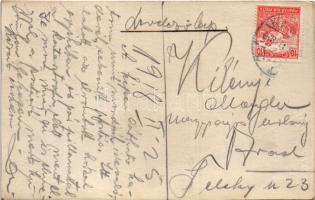 1918 Kolozsvár, Cluj; Katasztrofális sziklaomlás Fellegvár alján, a képen látható katona a házban la...