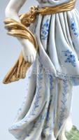 Sevres jelzéssel francia női figura, kézzel festett porcelán, virágokon apró lepattanások, jelzett, ...