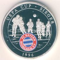 Németország 2000. "FC Bayern München - UEFA-Kupa győztes 1996" ezüstözött, bicolor ffém emlékérem T:PP Csak 9999db! Tanúsítvánnyal!