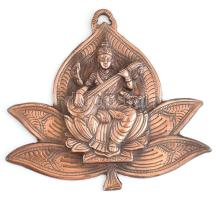 Szaraszvati hindu istennő, domborműves fali dísz. Bronzírozott, öntött fém. Hátoldalán jelzett, 22x24 cm