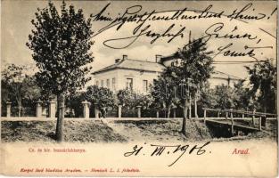 1906 Arad, Cs. és kir huszár laktanya. Kerpel Izsó kiadása, Honisch L. I. felvétele / K.u.k. military hussar barracks (fa)