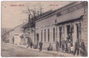 1912 Piski, Simeria; Arany utca, Ferber János és Jäger Alajos üzlete / street, shops (r)