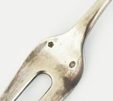 Ezüst(Ag) főzelékes kanál és húsvilla, jelzett, h: 25 cm, nettó: 199 g