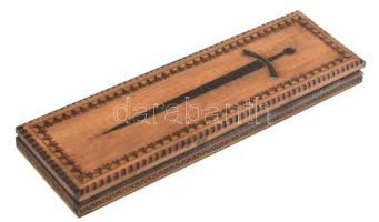 "Szczerbiec" lengyel koronázási kard replika, eredeti fa díszdobozban (a tok fedelének bel...