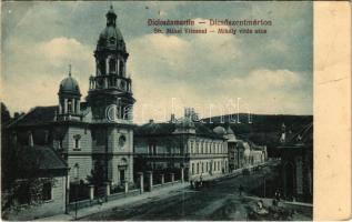 Dicsőszentmárton, Tarnaveni, Diciosanmartin; Str. Mihai Viteazul / Mihály vitéz utca, templom / street view, church (lyuk / pinhole)