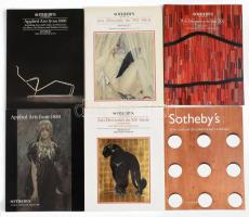 1987-2004 Sothebys aukciós katalógusok, 6 db. Benne izgalmas, nagyrészt art-deco, kisebb részben szecessziós művészeti anyaggal. Kiadói papírkötésekben, a felső lapélek foltosak.