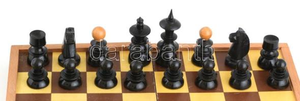 Teljes sakk készlet, 32x32 cm