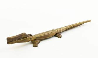 Réz krokodil diótörő, h: 20 cm