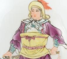 Zhonguo Jingdezhen Zhi Famille Rose kínai váza, 1950 körül, kontúr matricás, kézzel festett porcelán...