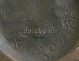 Kimon jelzéssel: Mitológiai jelenetes bronz váza, szép állapotban, m: 18 cm