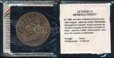 Kiss Nagy András (1930-1997) 1989. Az Erdélyi Menekültekért kétoldalas bronz emlékérem műbőr tokban tanúsítvánnyal (42,5mm) T:1-