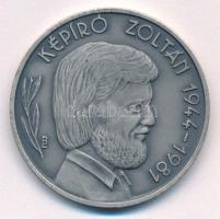Bogár Lívia (1957- ) 1984. Képíró Zoltán / Művészünk emlékére Keszthelyi Éremgyűjtők Csoportja ezüstpatinázott bronz emlékérem (42,5mm) T:1-