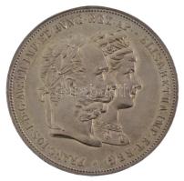 Ausztria 1879. 2G Ag I. Ferenc József és Erzsébet királynő / Ezüstlakodalom Bécs T:2 patina, kis ph., aranyozva Austria 1879. 2 Gulden Ag Franz Joseph and Elisabeth / Silver Jubilee Vienna C:XF patina, small edge error, gilt Krause X#M5