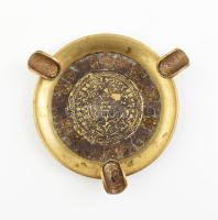Mexikói érmés hamutál, réz, kopásokkal, üvegmozaik berakásokkal, d: 10 cm