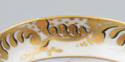 Régi Capodimonte váza, jelzett, kopásokkal, m: 10 cm, d: 9 cm