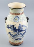Keleti porcelán váza, jelzett, kopásokkal, m: 32 cm