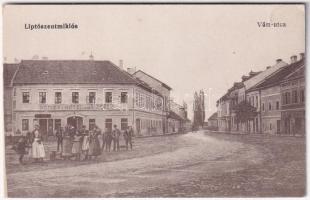 Liptószentmiklós, Liptovsky Mikulás; Vám utca, Weiser féle Korona szálloda és kávéház, üzletek. Vasúti levelezőlapárusítás 464./ street view, hotel and café, shops