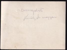 cca 1917 A cs. és kir. 105. gyalogezred (K.u.K. Infanterie-Regiment 105.) katonái imához készülnek a...