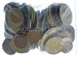~95db-os, főleg szovjet érméből álló tétel, közte Szovjetunió 1925. 1P (50k) Ag T:vegyes ~95pcs coin lot mostly with Soviet coins, within Soviet Union 1927. 1 Poltinnik (50 Kopecks) Ag C:mixed