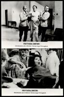 cca 1967 ,,Folytassa doktor! című angol filmvígjáték jelenetei és szereplői, 18 db vintage produkciós filmfotó, ezüst zselatinos fotópapíron, a használatból eredő (esetleges) kisebb hibákkal, 18x24 cm