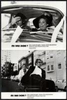 cca 1972 Barbara Streisand a ,,Mi van doki" című amerikai filmvígjáték jeleneteiben, 13 db vint...