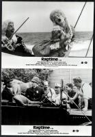 cca 1981 ,,Ragtime" című amerikai film jelenetei és szereplői, 10 db vintage produkciós filmfot...