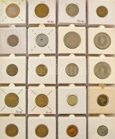 ~200 darabos külföldi bárca és emlékérem tétel berakóban, mappában, közte érdekesebb darabok T:1--2-