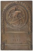 1942. G.T.E. 1942 ezüstözött bronz sportlövő díjplakett Arkanzas Budapest gyártói jelzéssel (85x55mm) T:1- patina