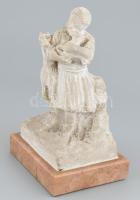 Haraszkiewicz jelzéssel: Lány bárányokkal, szoborterv. Gipsz, márvány talapzaton. Hátul jelzett: &qu...